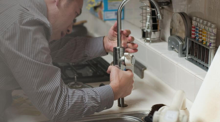 Professional same day plumber in Somerville, TX